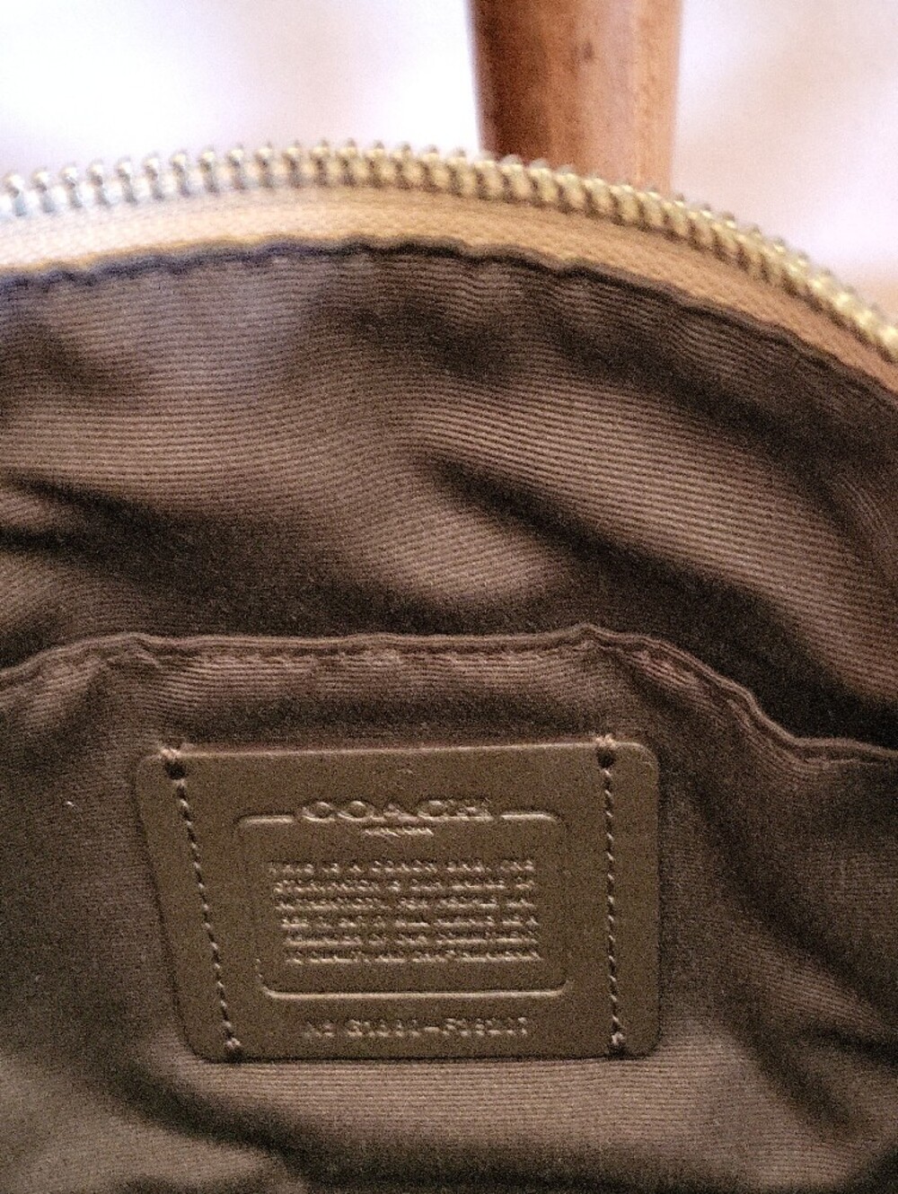 Coach Metallic Gold Pebbled Leather Shoulder Bag with Chain Strap - Picture 3 of 7